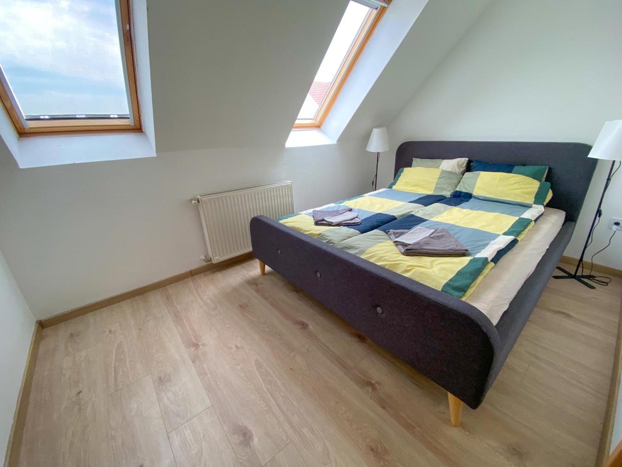 Spacious 2 Story Loft W Balcony Near Opera, Andrassy Budapest Esterno foto