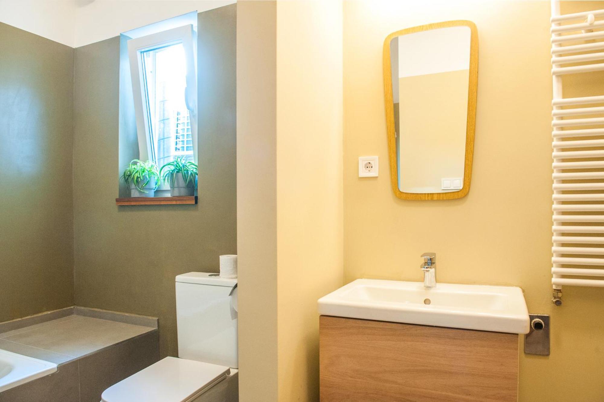 Spacious 2 Story Loft W Balcony Near Opera, Andrassy Budapest Esterno foto