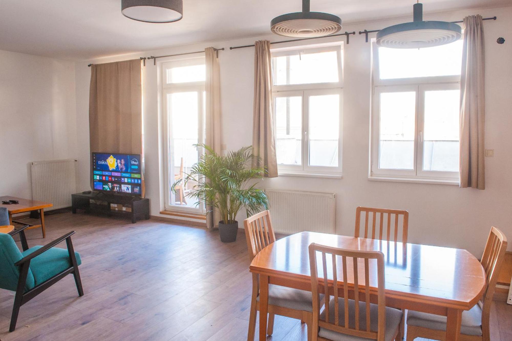 Spacious 2 Story Loft W Balcony Near Opera, Andrassy Budapest Esterno foto
